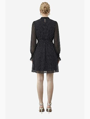 Robe courte à pois , col roulé court et ceinture lucci