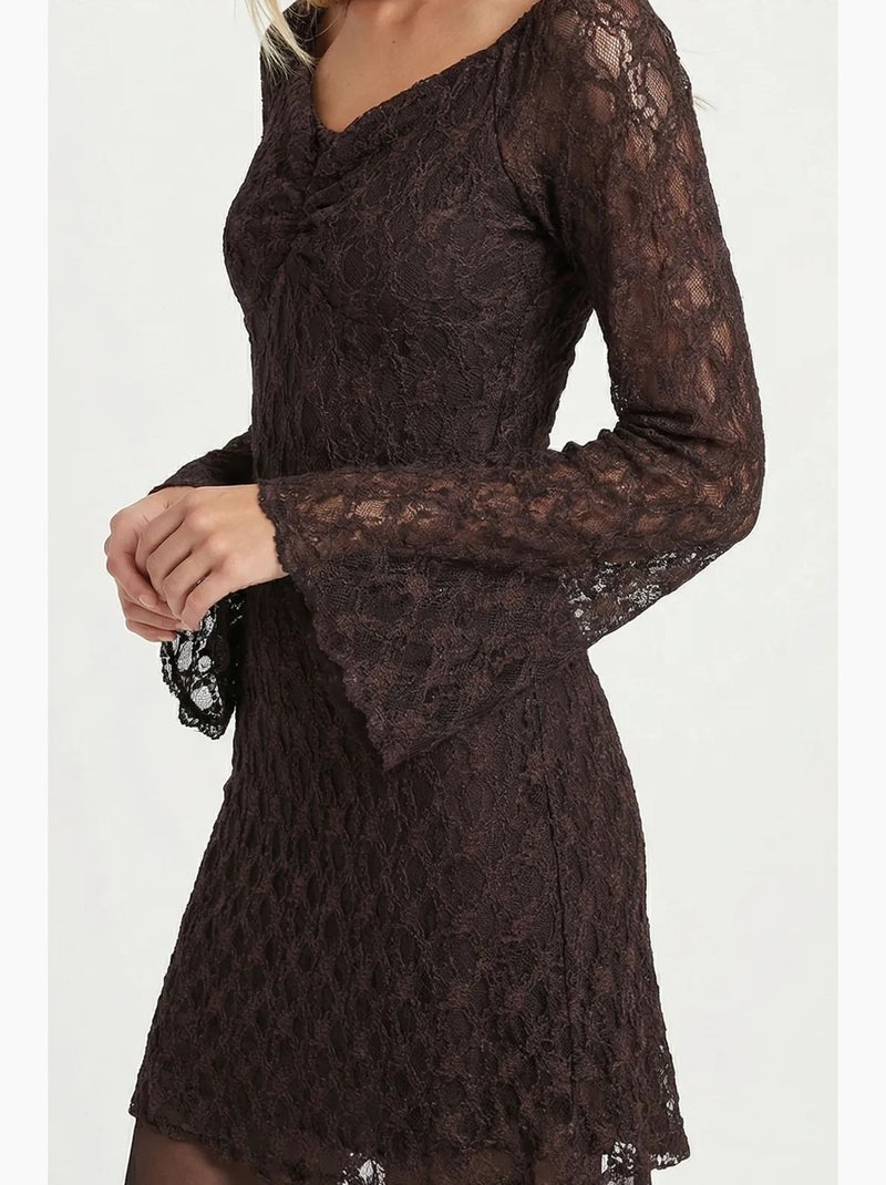 Robe courte ajustée en dentelle istanbul Marron chocolat - Kiabi