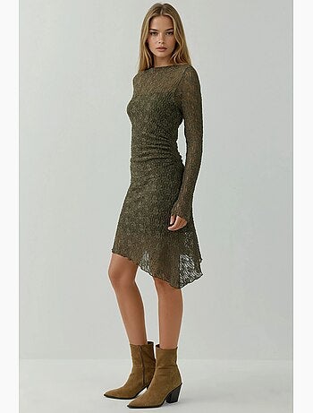 Robe courte asymétrique en dentelle à encolure bateau hiccup