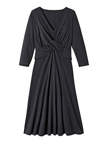 Robe courte cache-coeur en maille