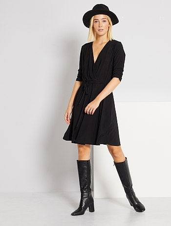 Robe courte cache-cœur