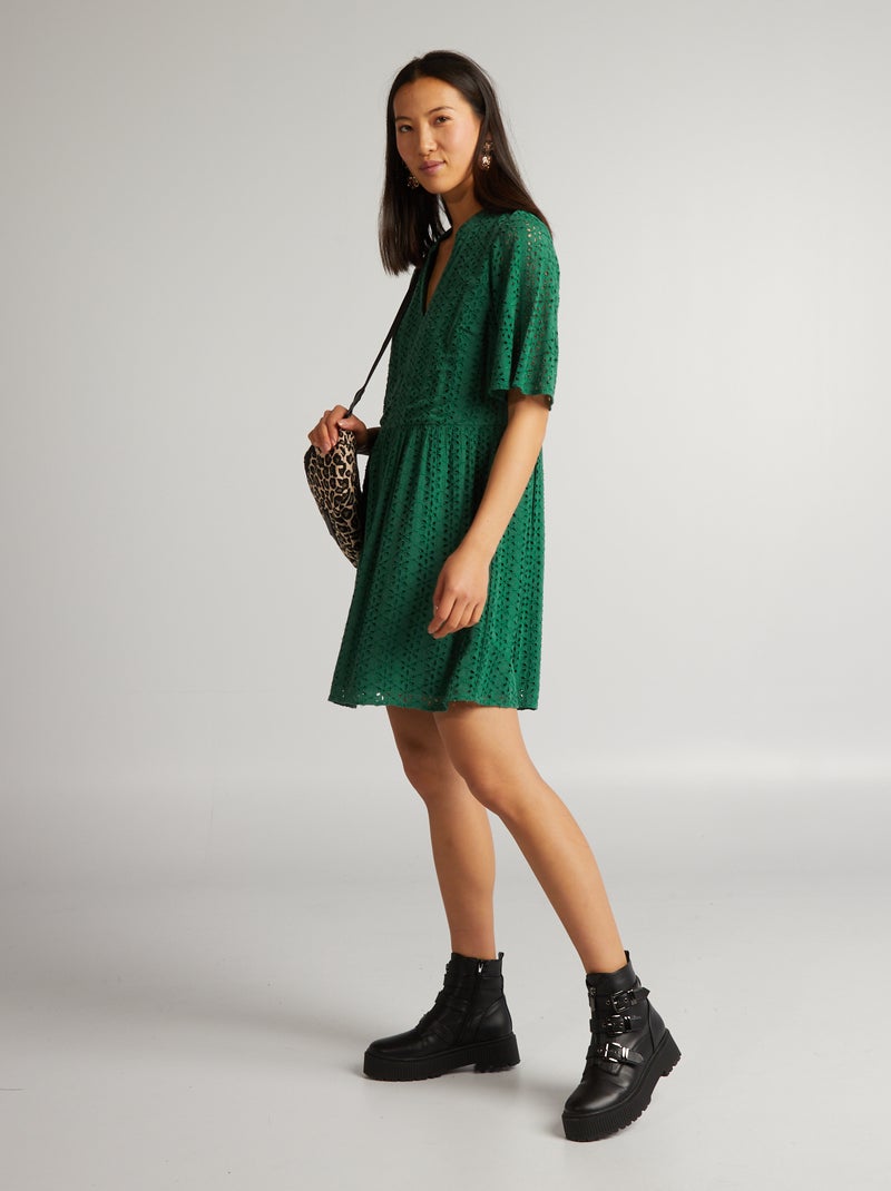 Robe courte cintrée en broderie anglaise Vert - Kiabi