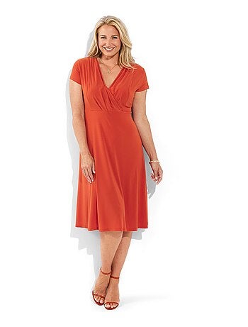 Robe courte décolleté effet cache-coeur