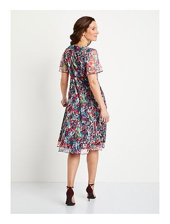 Robe courte dentelle fleurie évasée