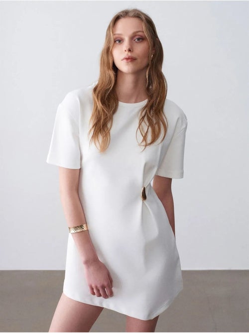 Robe Courte Droite Femme - Kiabi Robe Courte Droite Femme - Kiabi