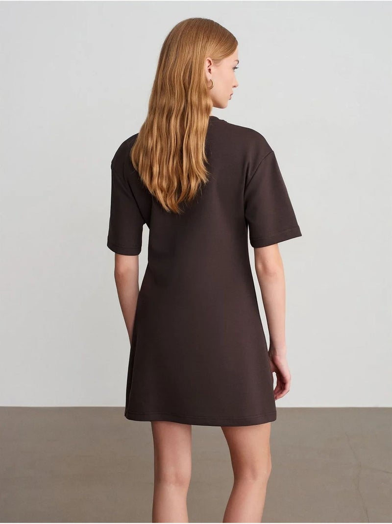 Robe courte droite femme dilvin Marron chocolat - Kiabi