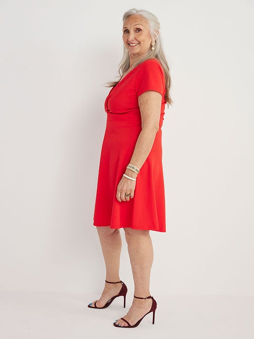 Robe courte effet drapé maille gaufrée - Kiabi