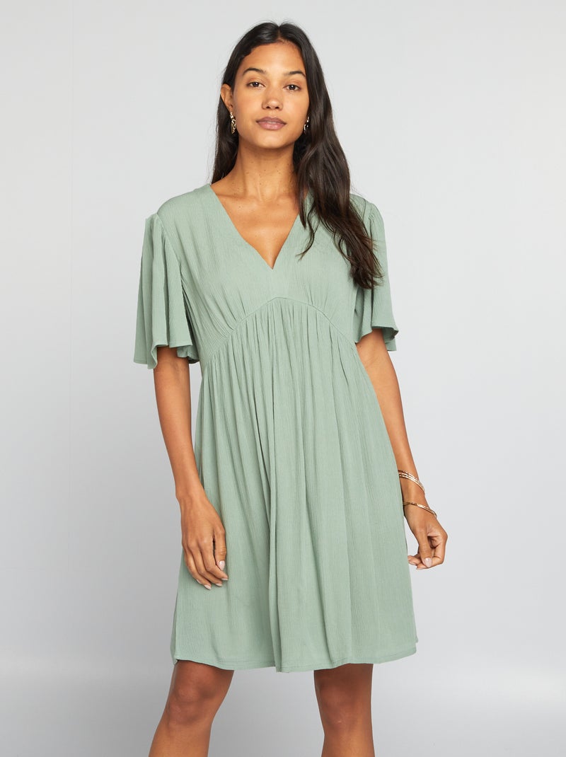 Robe courte en crêpe Vert uni - Kiabi