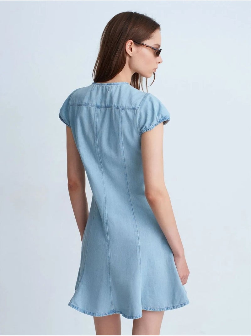 Robe Courte En Denim Trapèze Bleu clair - Kiabi