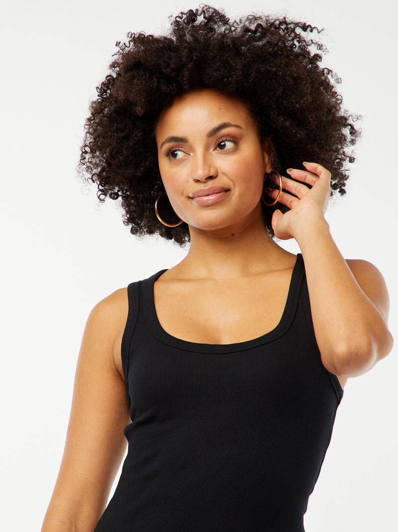 Robe courte en maille côtelée Noir - Kiabi