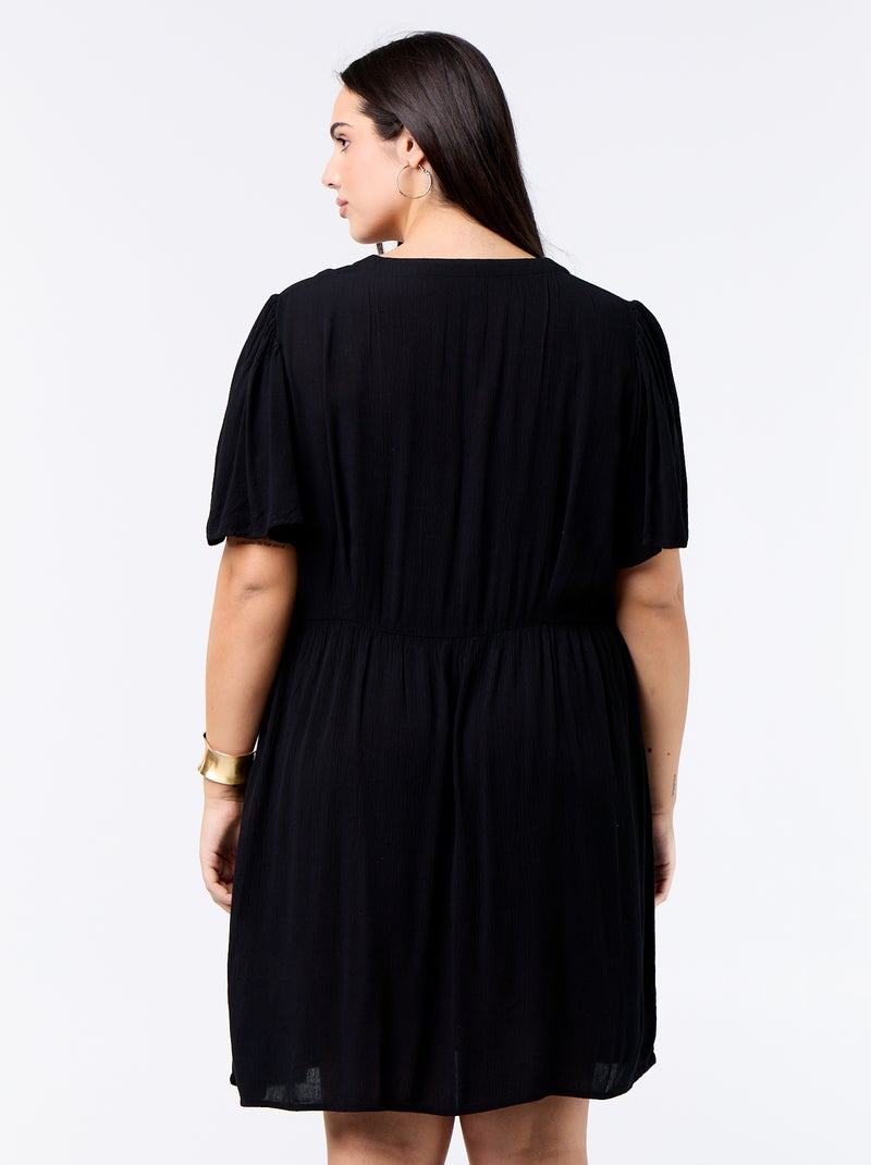 Robe courte en matière crêpée Noir - Kiabi