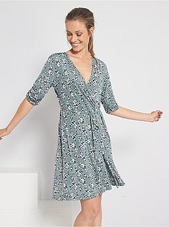 Robe courte fleurie - Kiabi