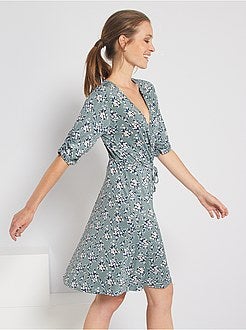 Robe courte fleurie - Kiabi