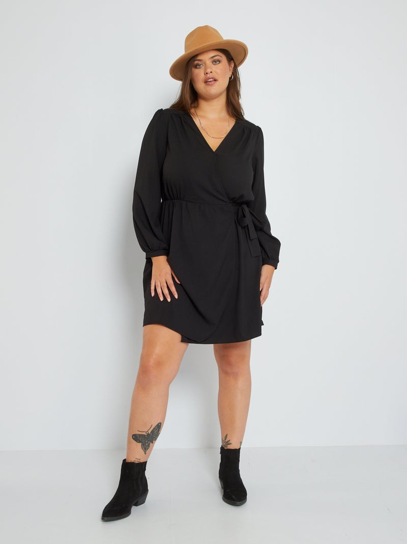 Robe courte fluide encolure V noir - Kiabi