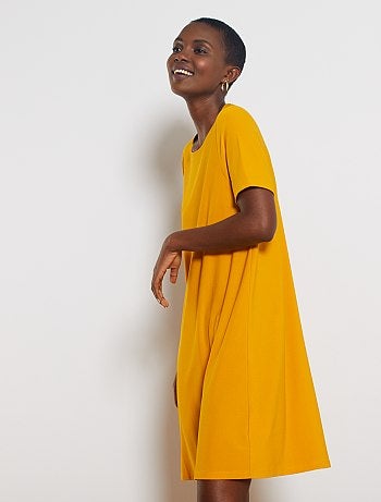 Robe courte forme T-shirt
