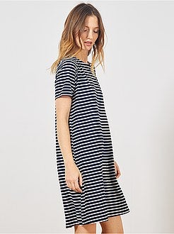 Robe courte forme T-shirt - Kiabi