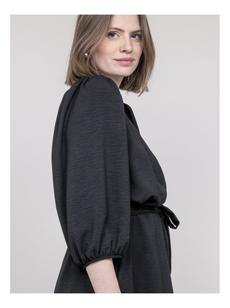 Robe courte INDONESIA Noir - Kiabi