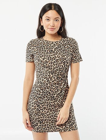 Robe courte manches courtes avec effet drapé