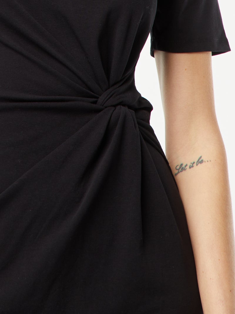 Robe courte manches courtes avec effet drapé noir - Kiabi