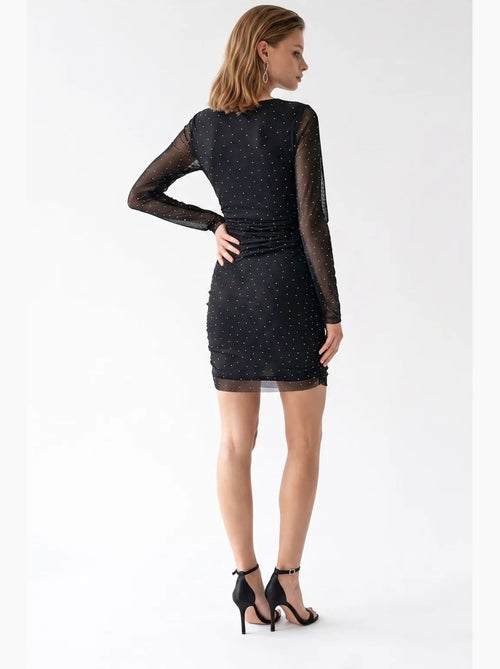 Robe courte moulante à sequins avec détail pierre mixray - Kiabi Robe courte moulante à sequins avec détail pierre mixray - Kiabi