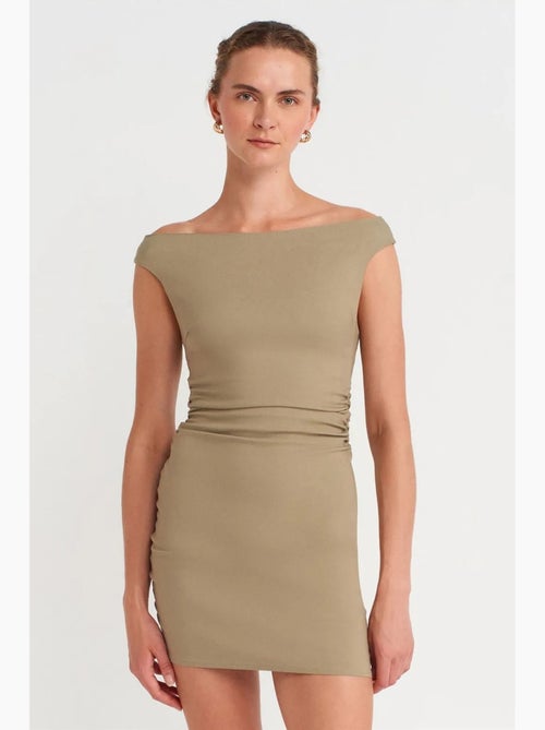 Robe courte moulante bardot dilvin - Kiabi Robe courte moulante bardot dilvin - Kiabi
