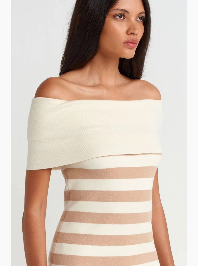 Robe courte moulante rayée en maille côtelée dilvin Crème - Kiabi