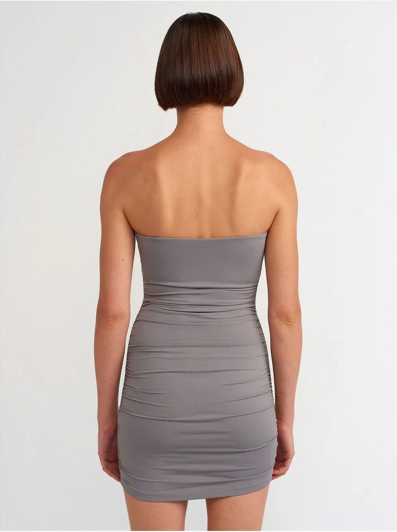 Robe courte moulante sans bretelles dilvin Gris - Kiabi