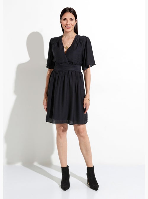 Robe courte taille et épaules plissées - afibel - Kiabi Robe courte taille et épaules plissées - afibel - Kiabi