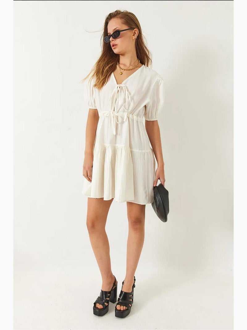 Robe courte tamara à col en v et lien sur le devant lucci Beige argile - Kiabi