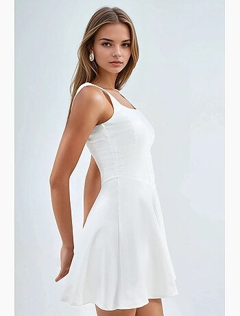 Robe courte trapèze à col carré et fermeture éclair hiccup