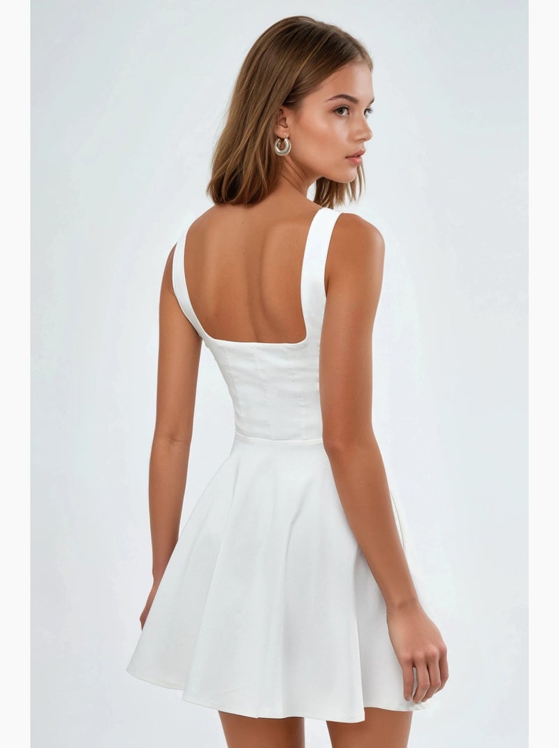 Robe courte trapèze à col carré et fermeture éclair hiccup Blanc - Kiabi