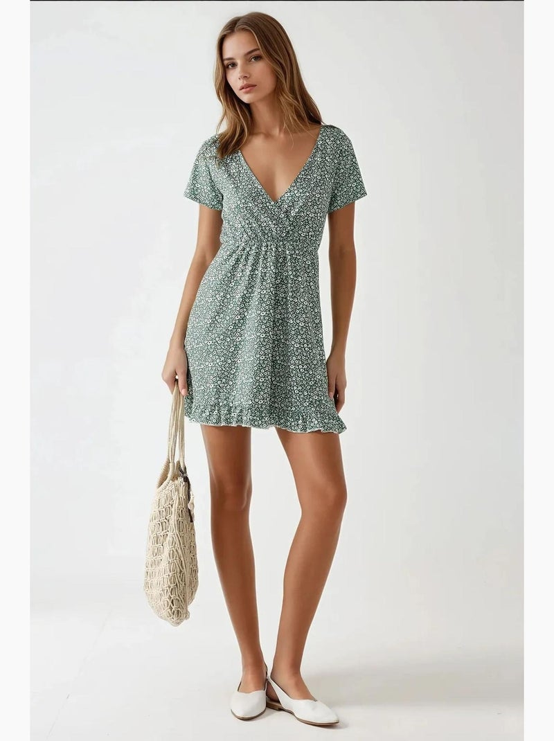 Robe courte trapèze à col v et imprimé floral hiccup Vert - Kiabi