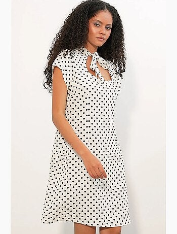 Robe courte trapèze à pois avec nœud bdart
