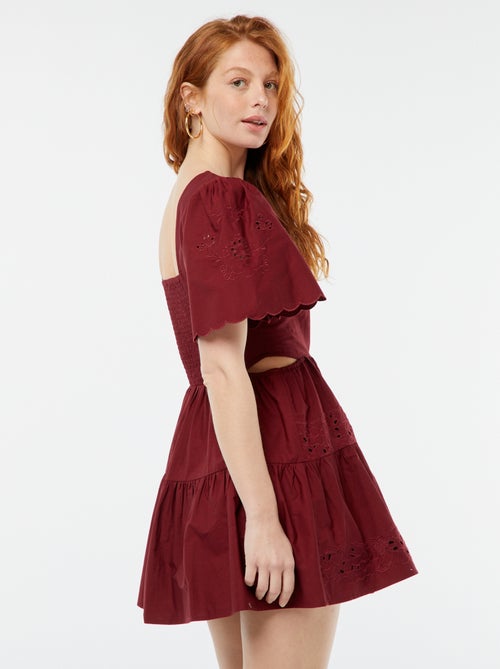 Robe courte unie avec broderies anglaises - Kiabi