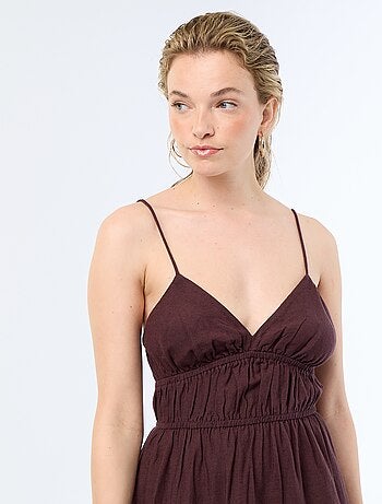 Robe courte unie avec fines bretelles