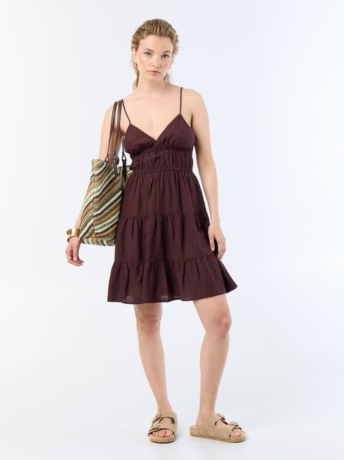 Robe courte unie avec fines bretelles - Kiabi Robe courte unie avec fines bretelles - Kiabi