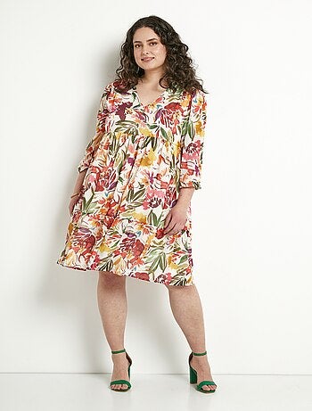 Robe courte volantée col V voile fleuri