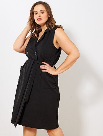 Robe croisée avec ceinture