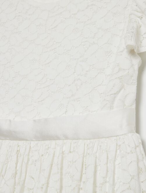 Robe blanche dentelle discount kiabi