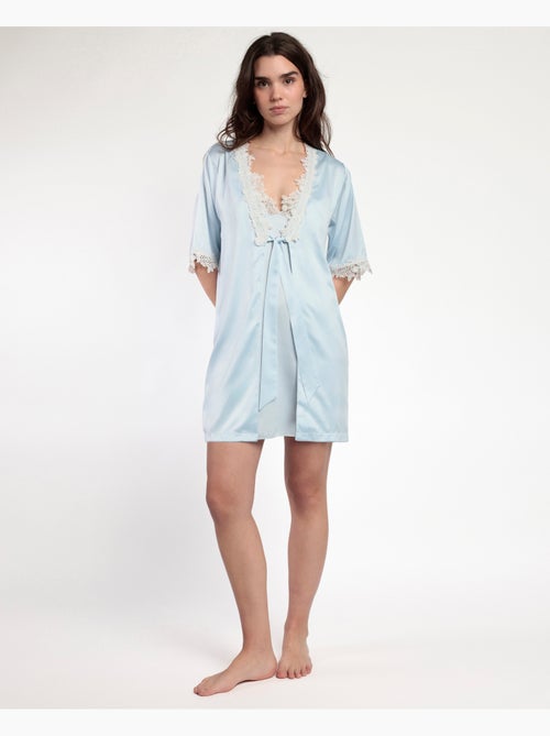 Robe de chambre à manches courtes en guipure pour femme ADMAS CLASSIC - Kiabi Robe de chambre à manches courtes en guipure pour femme ADMAS CLASSIC - Kiabi