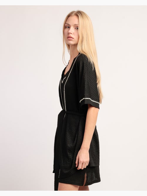 Robe de chambre à manches tombantes et coutures pour femme ADMAS LUXURY - Kiabi Robe de chambre à manches tombantes et coutures pour femme ADMAS LUXURY - Kiabi