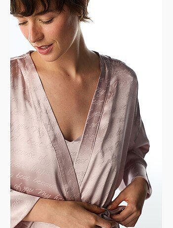 Robe de chambre pastel dreamy en satin à imprimé slogan et manches penti