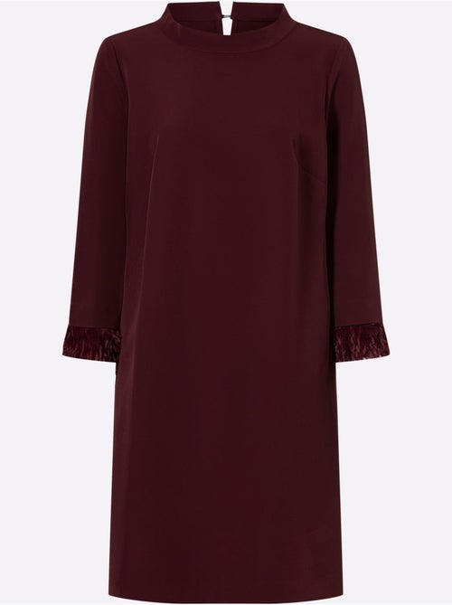Robe De Cocktail Empiècement En Imitation Plumes Amovible - Taille Standard - Helline - Kiabi