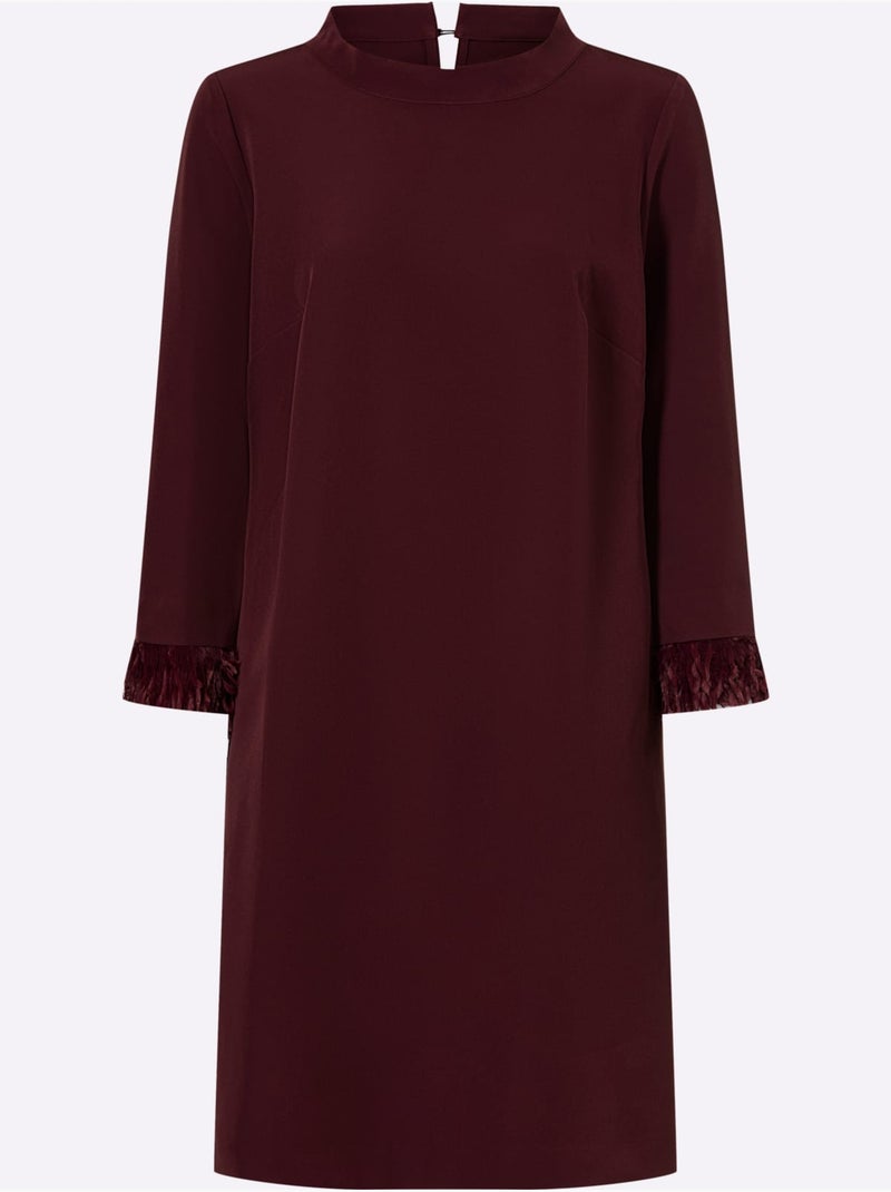 Robe De Cocktail Empiècement En Imitation Plumes Amovible - Taille Standard - Helline Noir Bordeaux - Kiabi