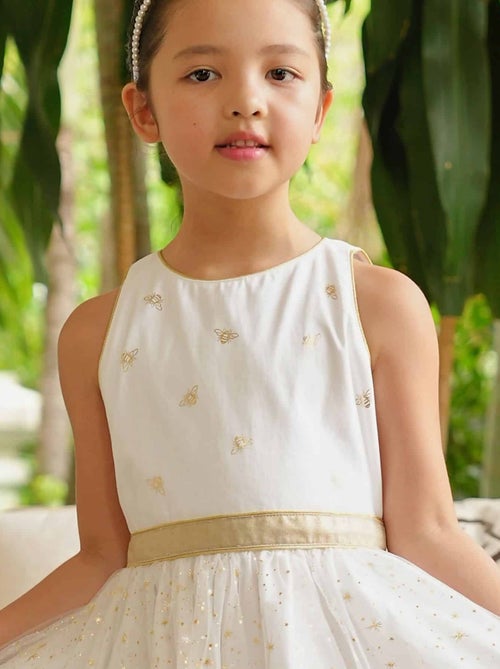 Robe de Cortège   Lin  et  Tulle à Paillettes  HEPBURN - 'LA FAUTE A VOLTAIRE' - Kiabi