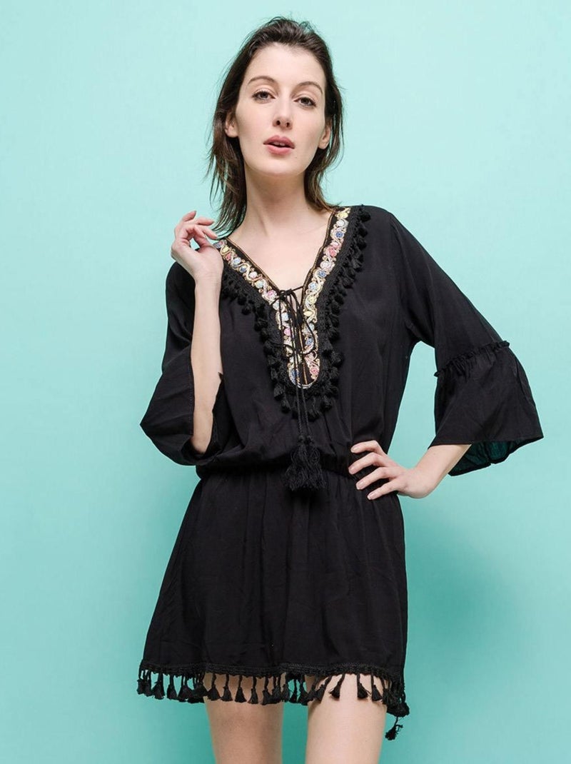 Robe de plage avec pompons noire Noir - Kiabi