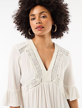 Robe de plage en maille crêpe et macramé