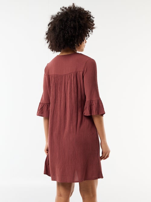 Robe de plage en maille crêpe et macramé - Kiabi