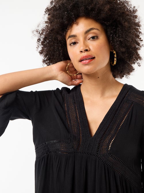 Robe de plage en maille crêpe et macramé - Kiabi