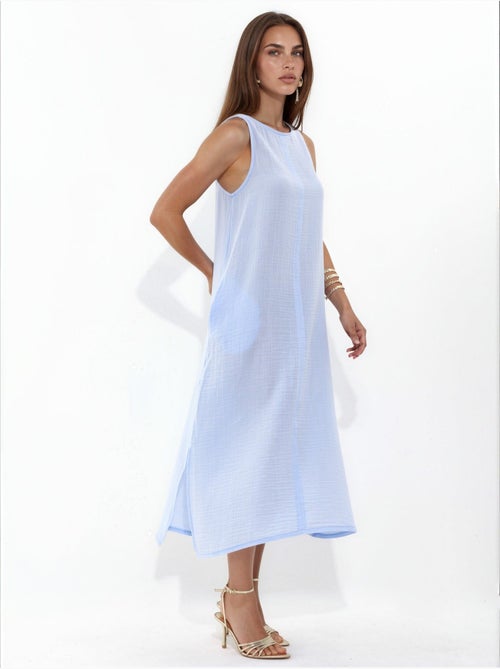 Robe de plage mi-longue en coton texturé avec fente - Kiabi Robe de plage mi-longue en coton texturé avec fente - Kiabi